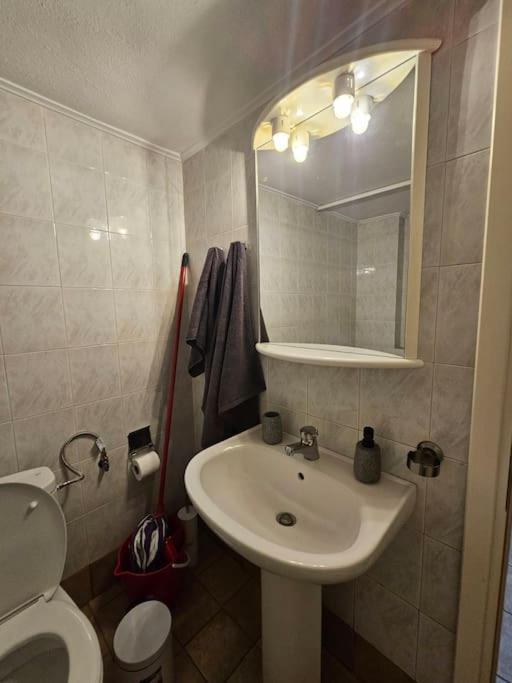 Kt Apartment Dırama Dış mekan fotoğraf